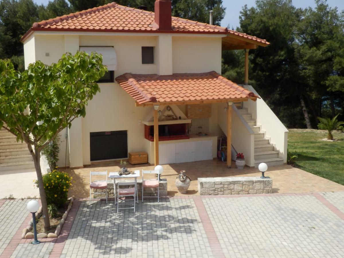 פוסידי Villa Chris מראה חיצוני תמונה