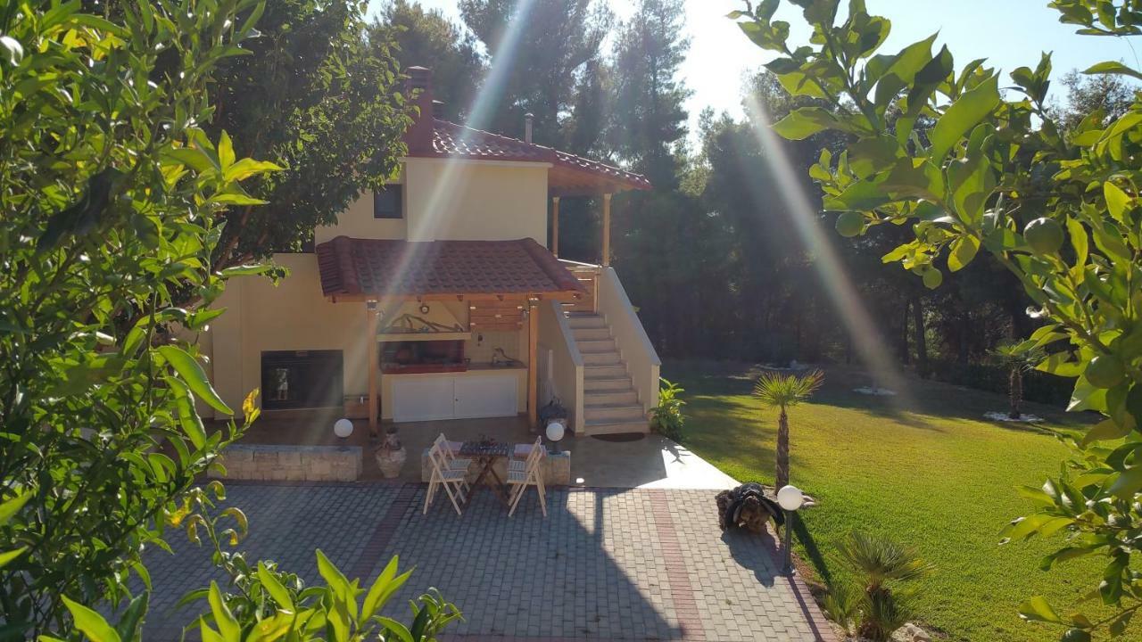 פוסידי Villa Chris מראה חיצוני תמונה